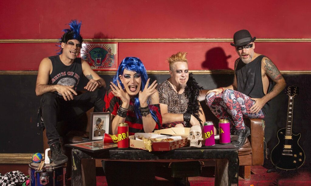 NastyNeighbours©VeraRosemberg